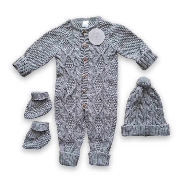 SET tutina + cappello + scarpine